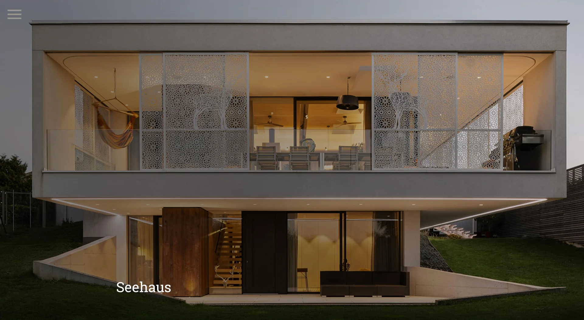 Josko Projekt Seehaus mit großflächiger Verglasung